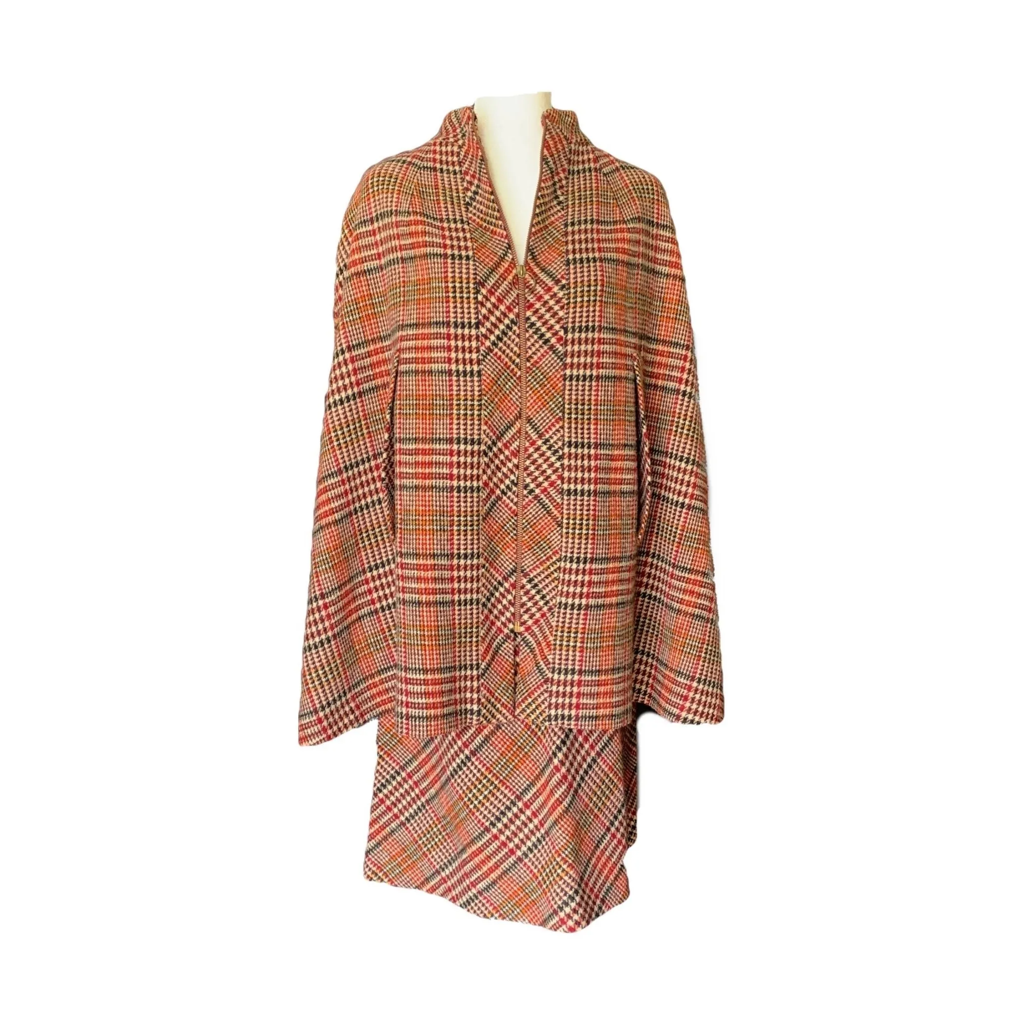 1960s Wool Houndstooth Plaid Cape and Skirt Suit Set from Kingsley. Equestrian Chic.