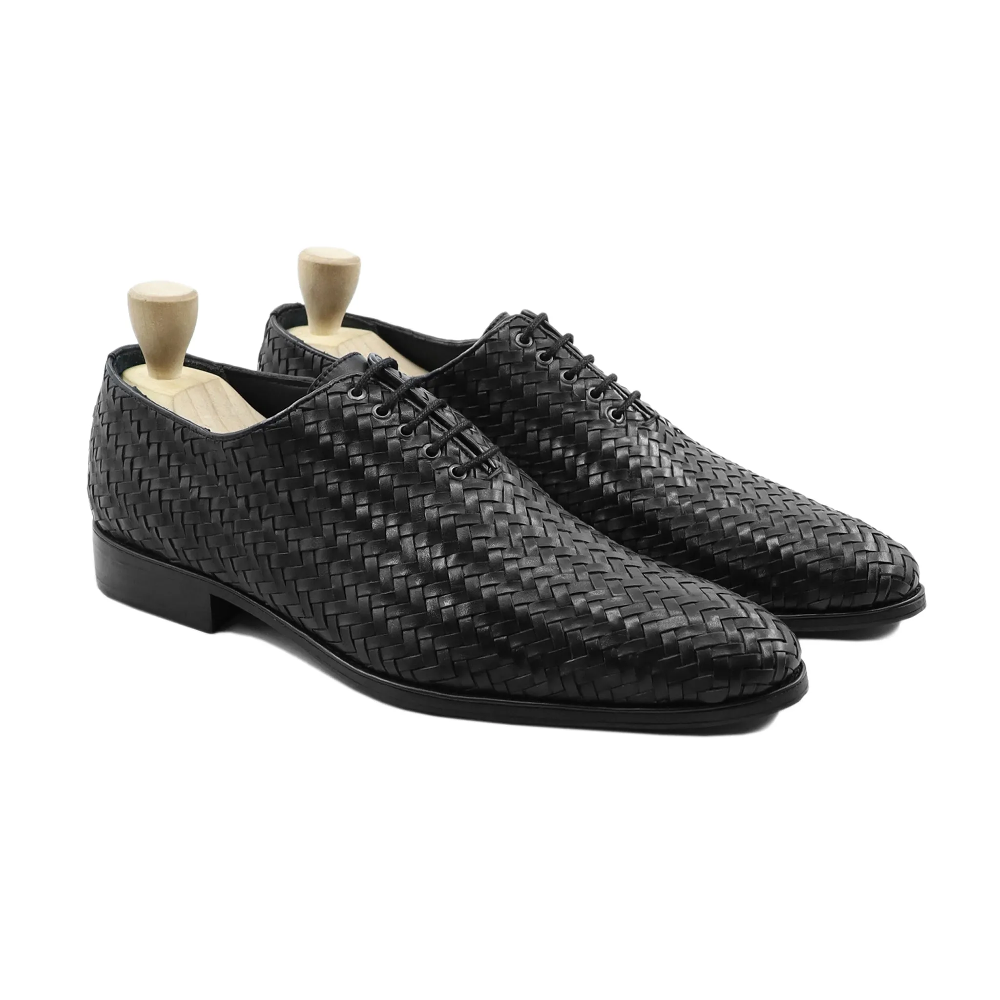 CERIA - BLACK WOVEN WHOLECUT