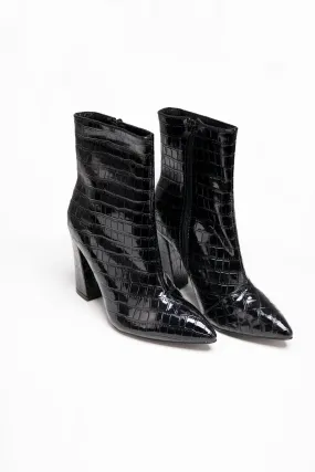 CROC FINISHED HEELED BOOTS