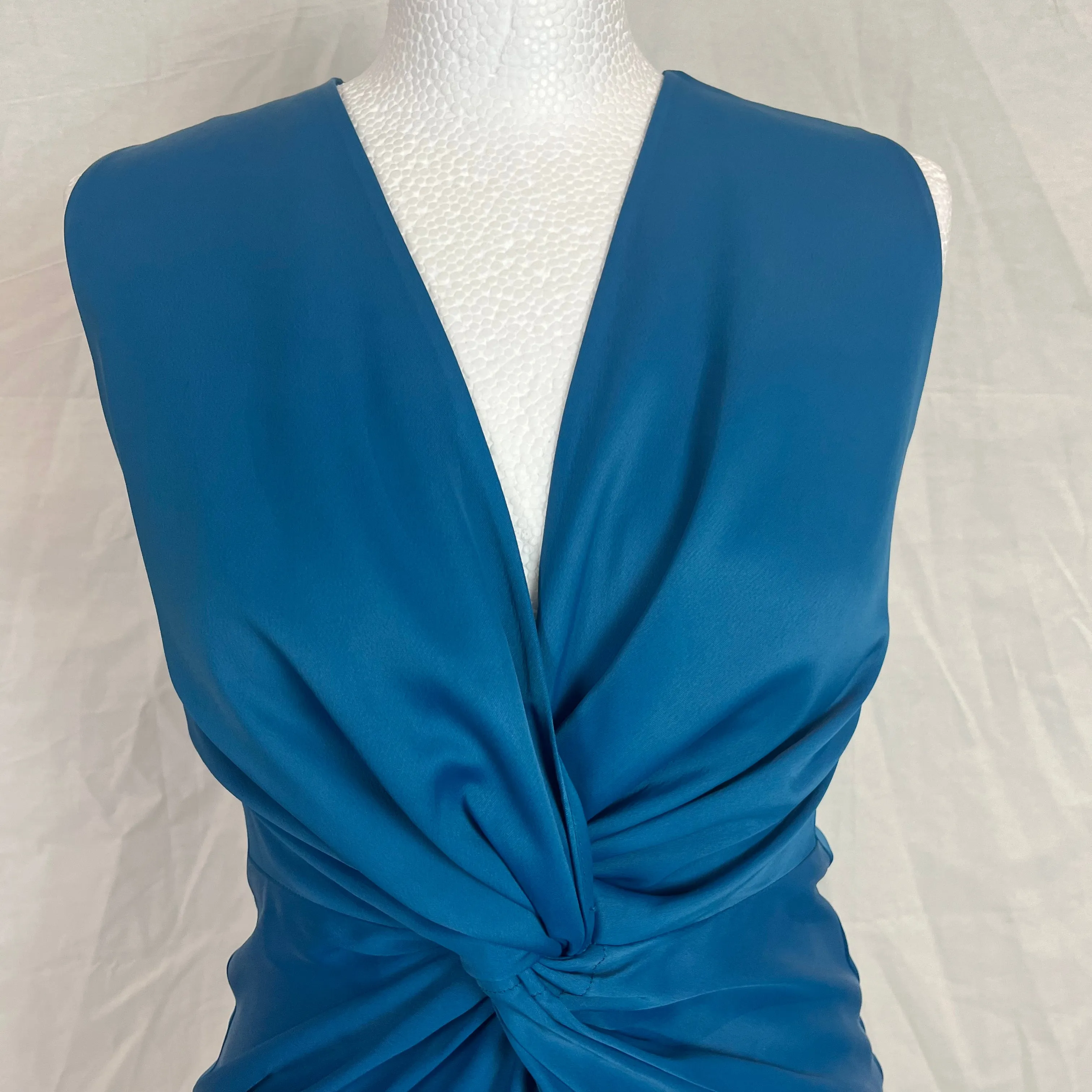 Safiyaa Blue Satin Twist Vest XS/S