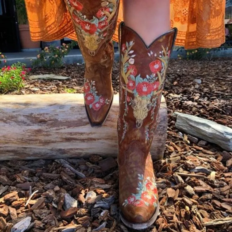 Western Cowgirl Embroidery Boots Pointed Toe Chunky Heel Western Mid Calf Boots